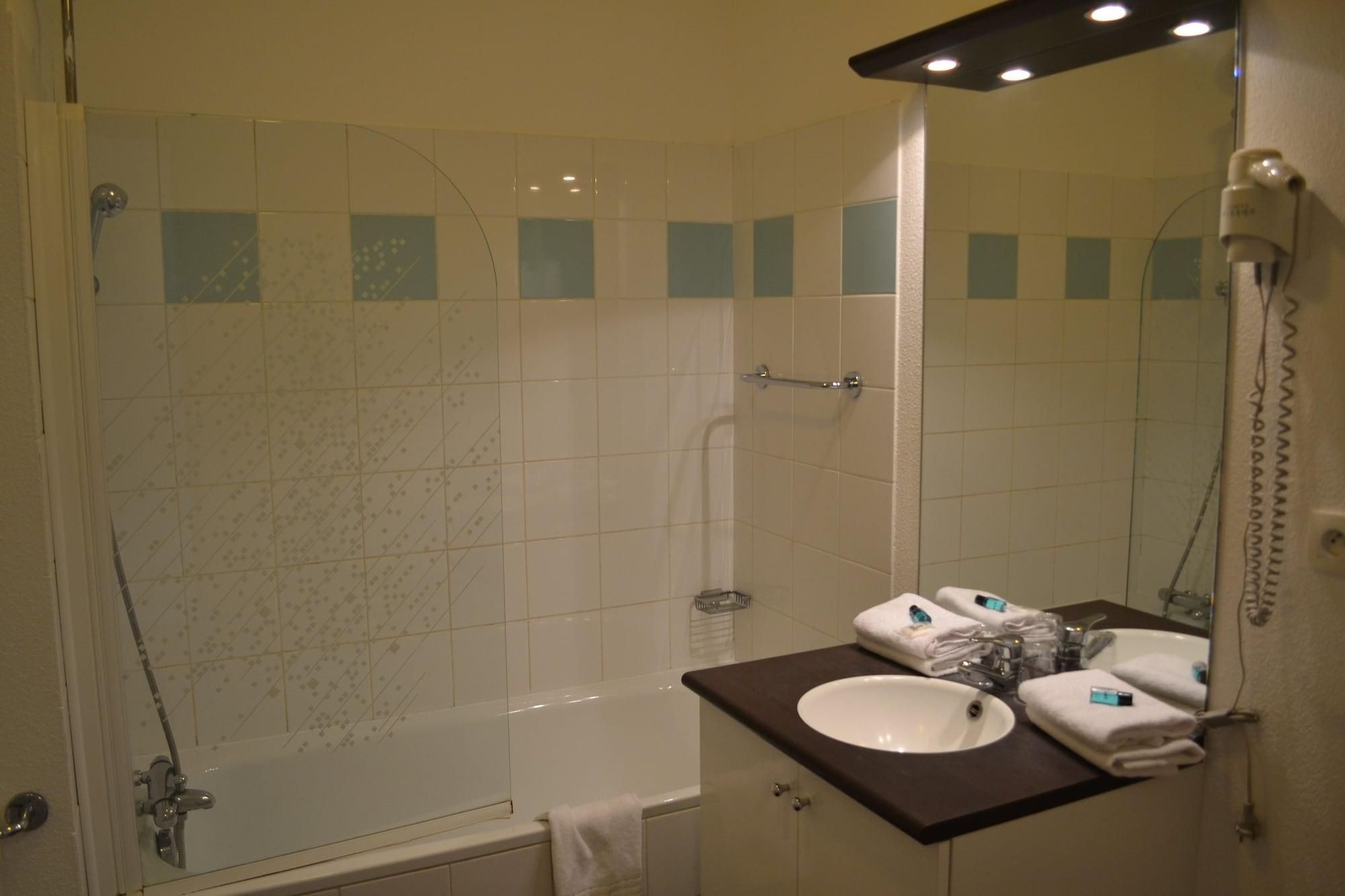 City Residence Ivry 3*