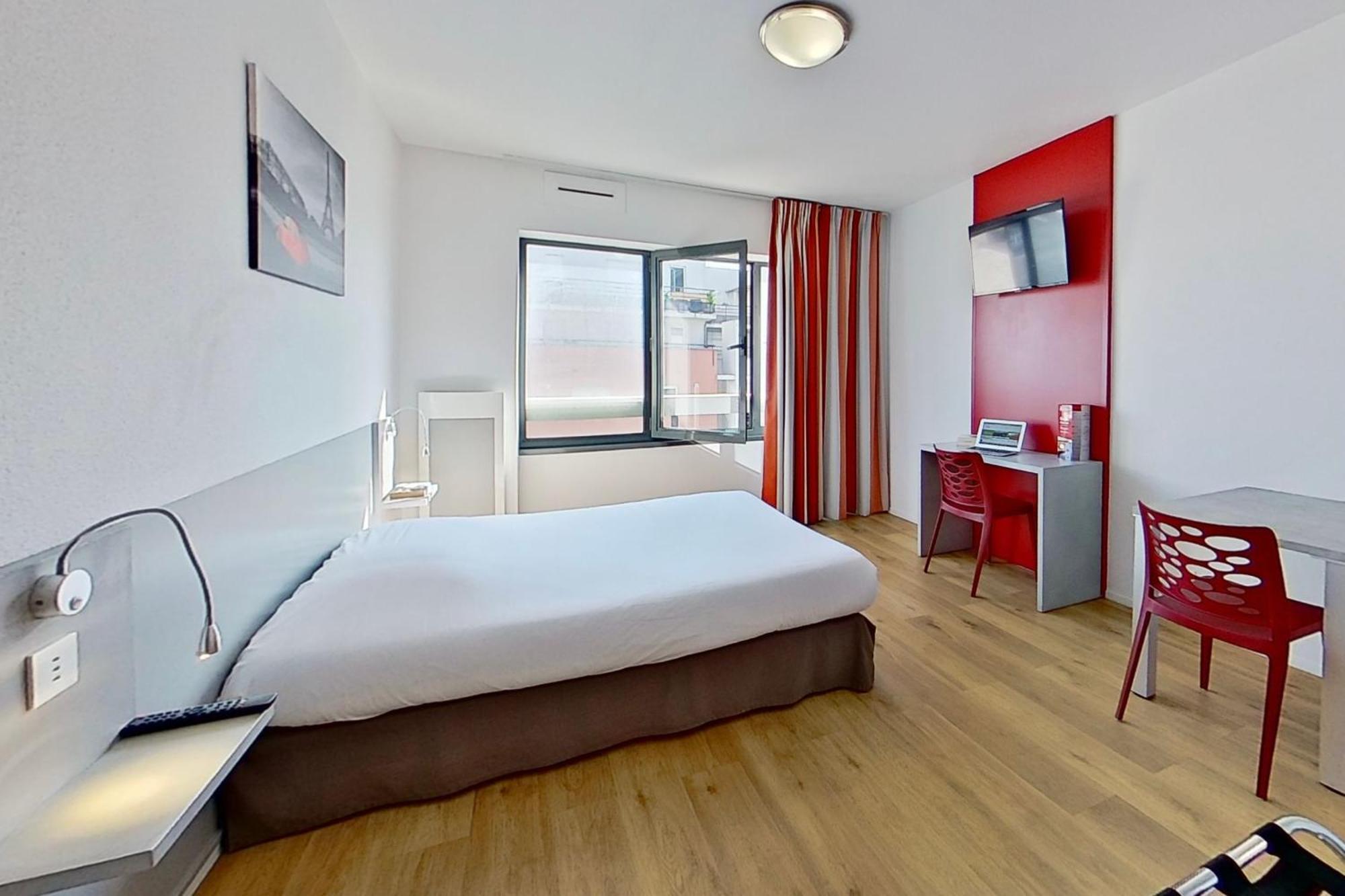 City Residence Ivry 3*