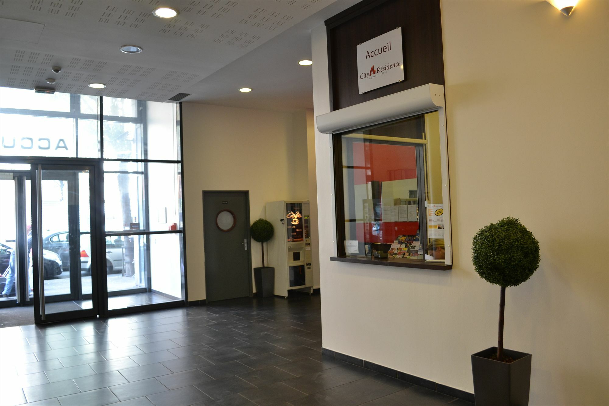 City Residence Ivry 3*